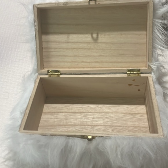 Stash box - Picture 2 of 2